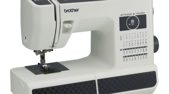 Maquina de coser ST371HD